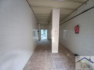 Local comercial en venta en Andújar