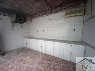 Local comercial en venta en Andújar