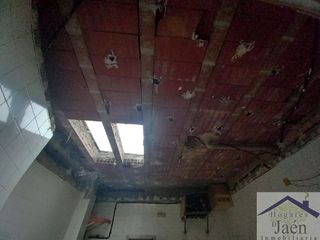 Local comercial en venta en Andújar