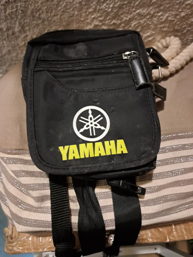 Set di 9 borse a tracolla Quiksilver, rip curl,...