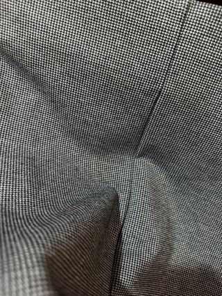 Falda tubo gris y blanca