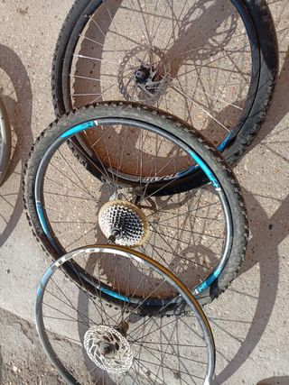 ruedas cuadro piezas...