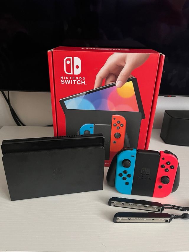 Nintendo Switch OLED Azul/Rojo