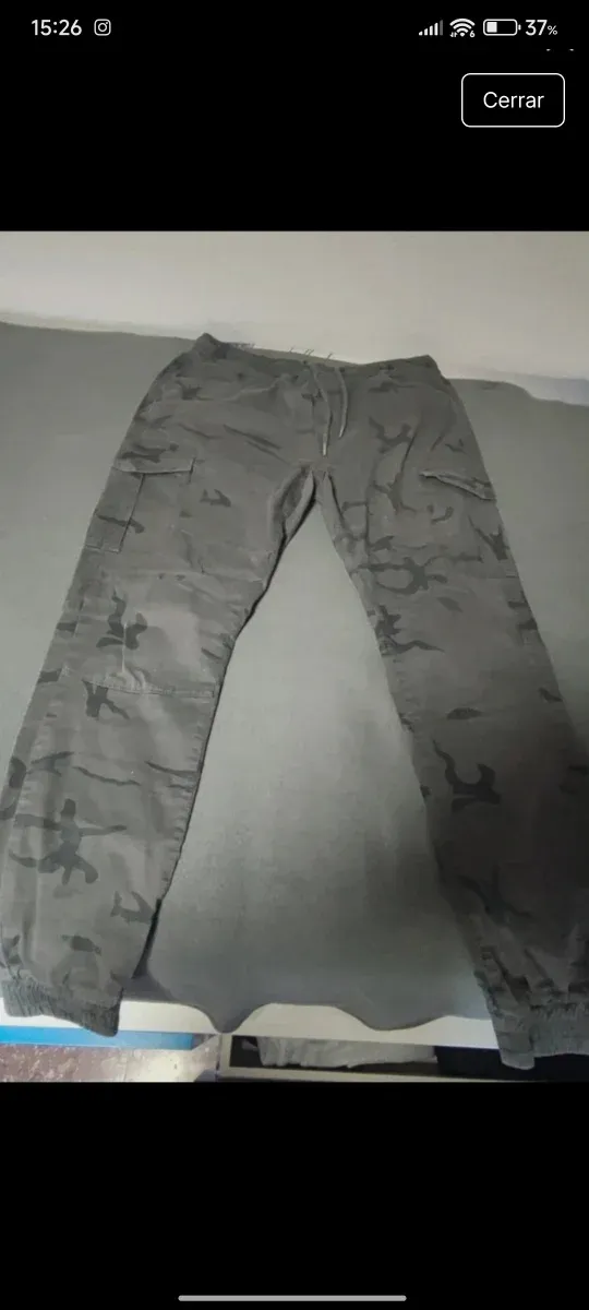 Pantalón cargo camuflaje S