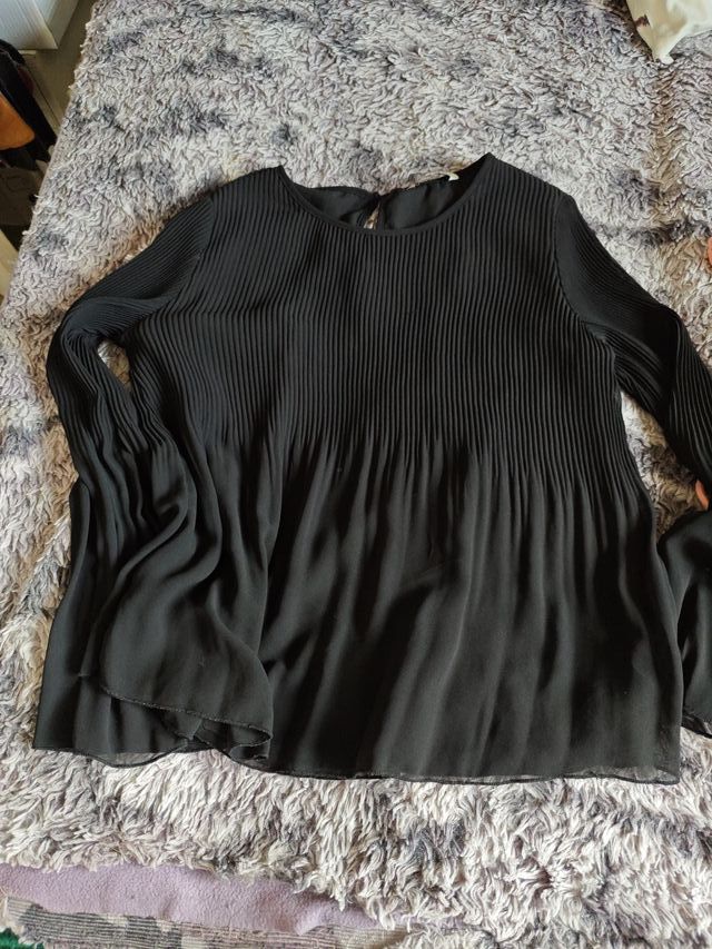 Lote Ropa Mujer Talla S: Bolso y Calentadores