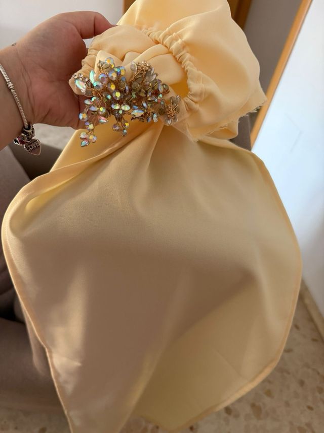 Vestido de fiesta hecho a mano