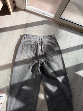 Pantalón baggy gris Bershka