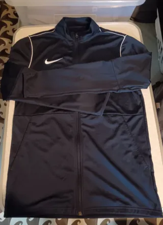 Chaqueta Deporte Nike Dri-FIT