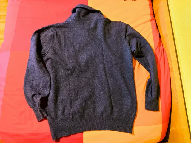 Jersey morado de Loreak Mendian