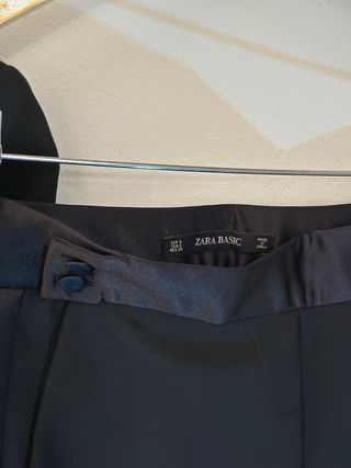 Traje Zara Mujer: Blazer y Pantalón Negro