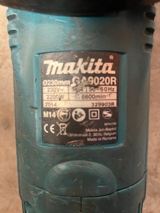 Radial Makita GA9020R