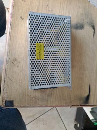 Alimentatore Switching 110/220V