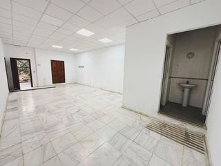 Local comercial en alquiler en San José - Varela en Cádiz