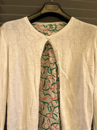 Cardigan Benetton bianco con fantasia