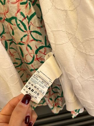 Cardigan Benetton bianco con fantasia
