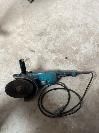 Amoladora Radial Makita GA9020R