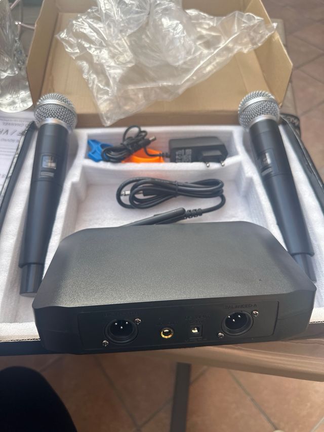 Micrófono Inalámbrico UHF