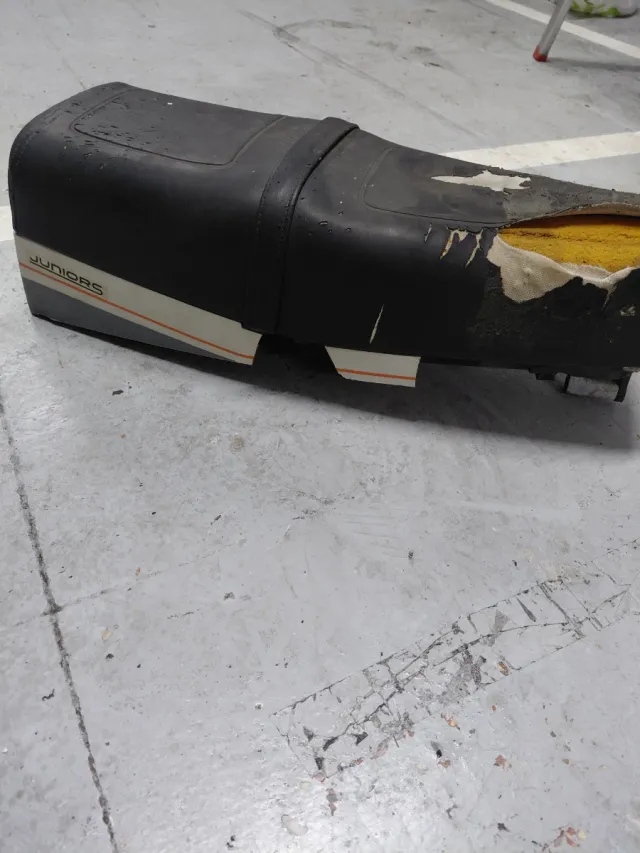 Asiento Vespa PK 125