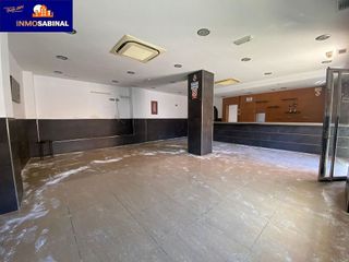 Local comercial en venta en Roquetas Centro en Roquetas de Mar