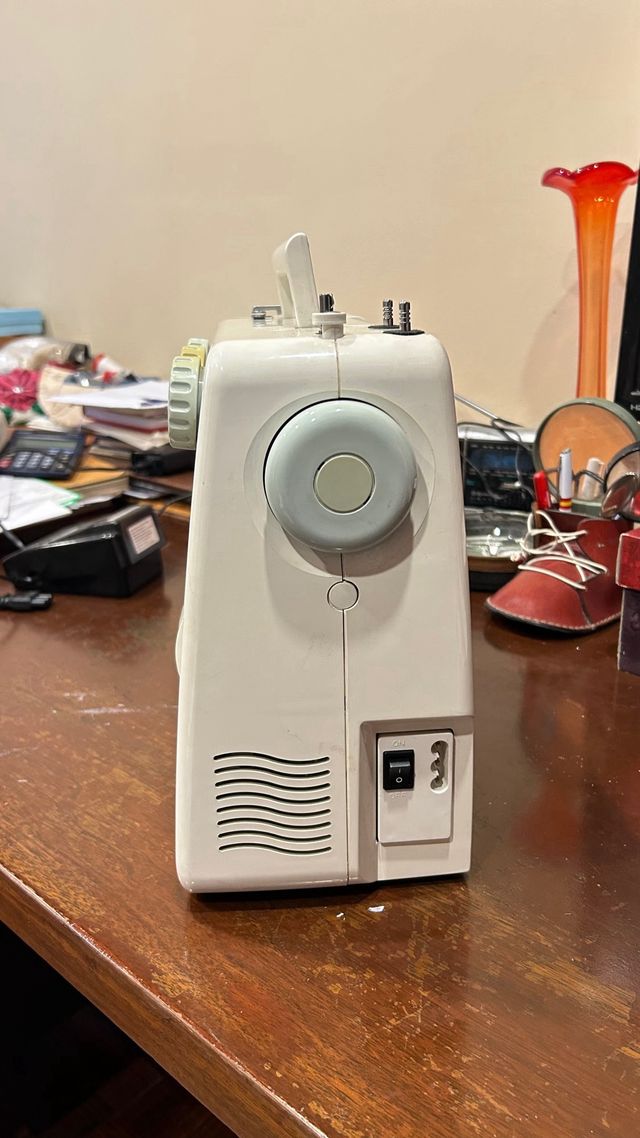 Macchina da cucire Alfa 1318