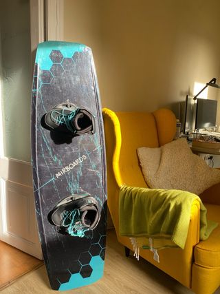 Tabla de Wakeboard con Botas