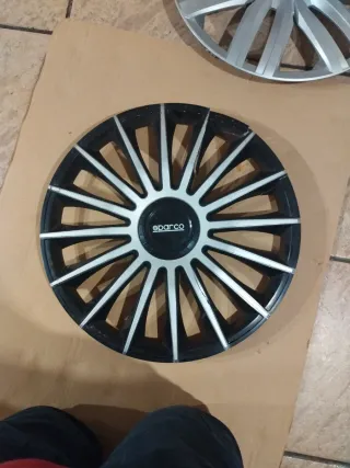 Tapacubo Sparco genérico 16 pulgadas