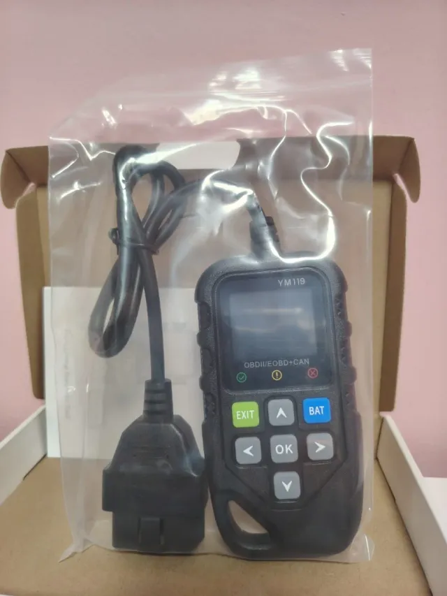 Escáner OBDII que funciona para todos los coches,