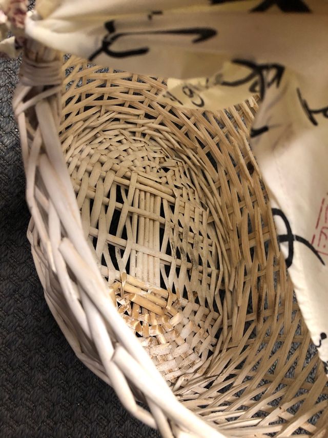 Cesta mimbre blanca con forro