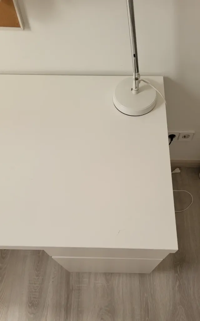 OFERTÓN: Escritorio Blanco Ikea (MALM)