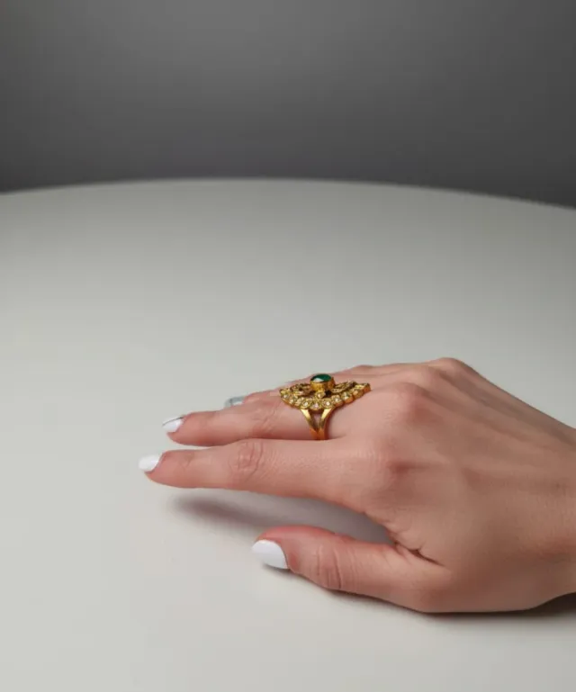 Anillo Oro 18k. Esmeralda nuevo