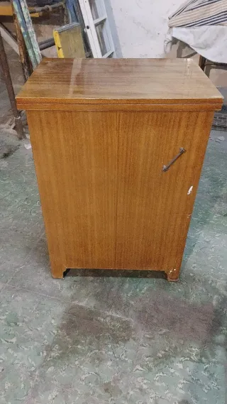 Máquina de coser SIGMA antigua