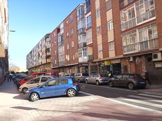 Local comercial en venta en San Juan - Batallas en Valladolid