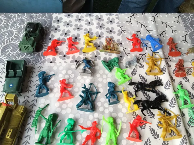 Lote vaqueros pvc soldados indios