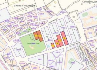 Terreno en venta en L'Eixample en Figueres