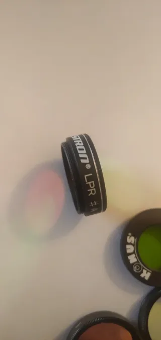 Confezione da 8 diversi filtri per telescopi