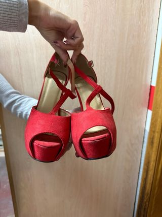 Zapatos rojos tacón plataforma talla 38