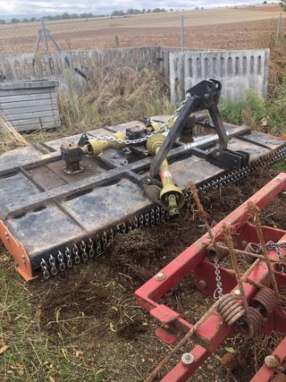 Desbrozadora de cadenas profesional