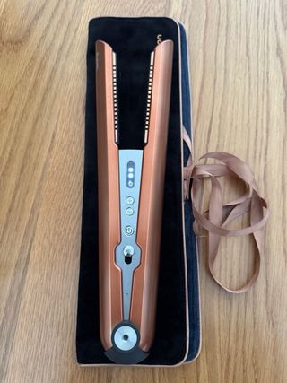 Plancha Dyson Corrale Negra y Dorada