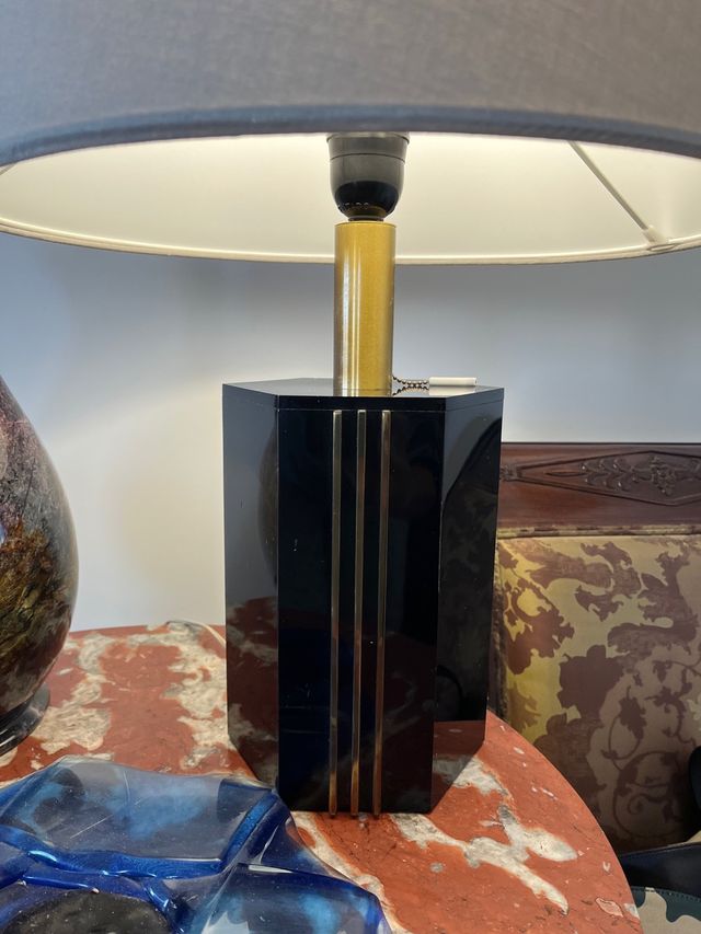 Lámpara sobremesa metacrilato y metal