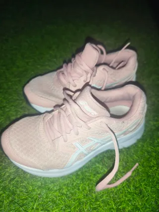 Deportivas ASICS rosas talla 33