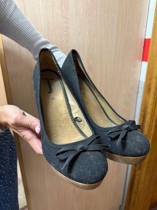 Zapatos negros Stradivarius talla 39