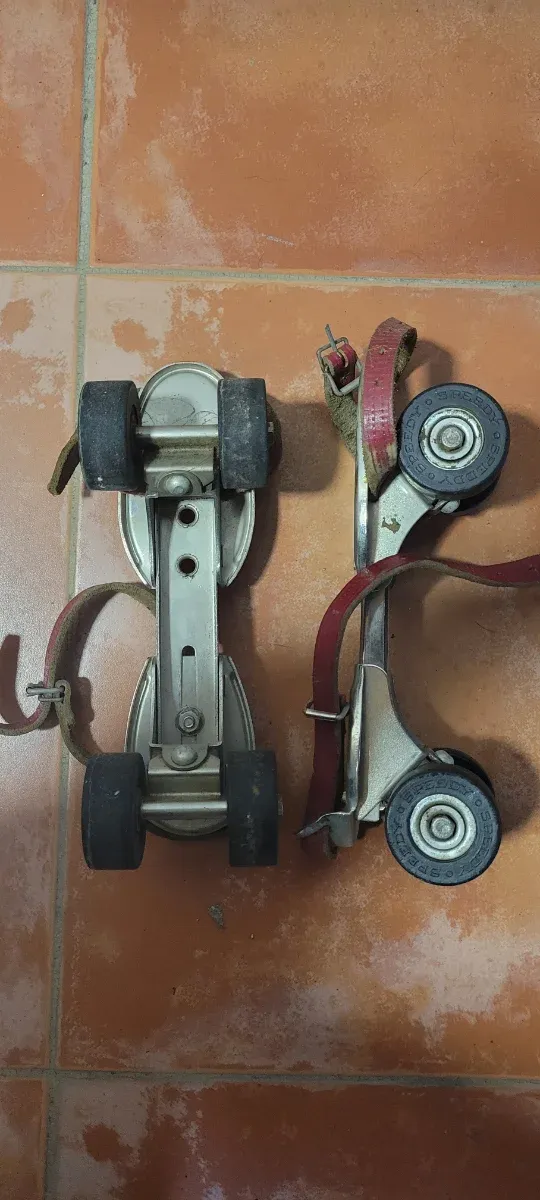 Pattini metallici vintage Speedy Junior