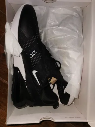 Nike Air 270 Talla 44.5 Nuevas