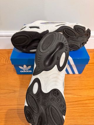 Zapatillas Adidas Azul y Blanco