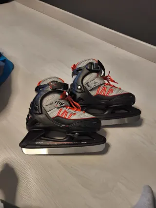 Patines de hielo Oxelo con funda de regalo