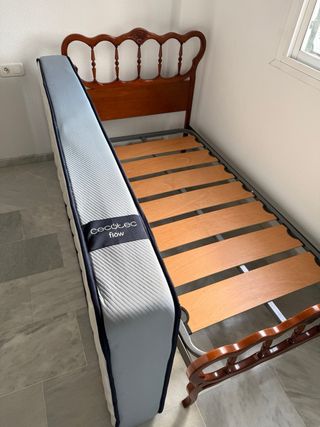 Cama 90x190+somier+colchón visco+funda protección.