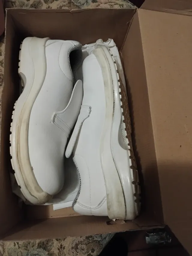 Scarpe antinfortunistiche bianche semi nuove