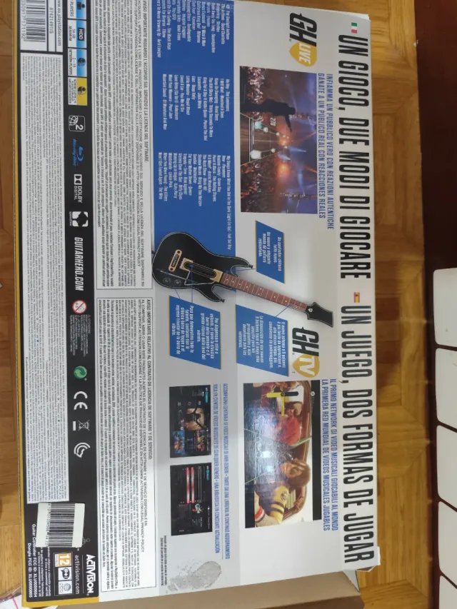Guitar Hero Live PS4 Completo