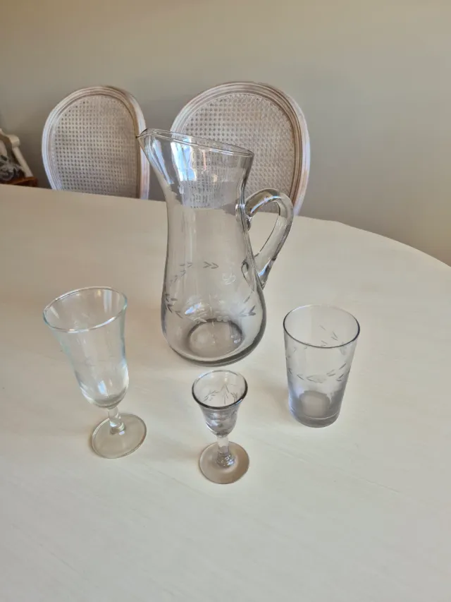 Juego Cristalería Vintage Jarra y Vasos,copas...