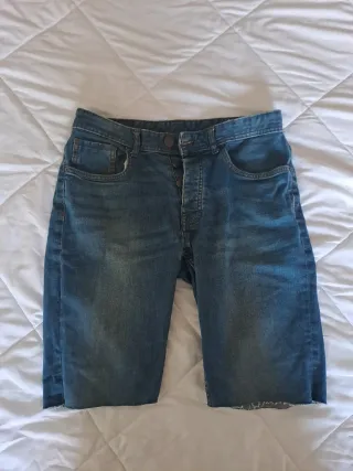 Pantalón corto vaquero azul